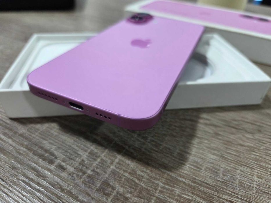 iPhone 16 Plus 256 GB pink