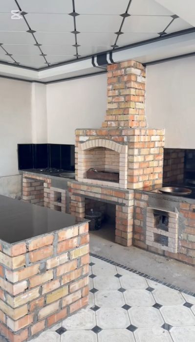Dala hovli 50 kw lik quyosh paneli xujjatlari bilan sotiladi