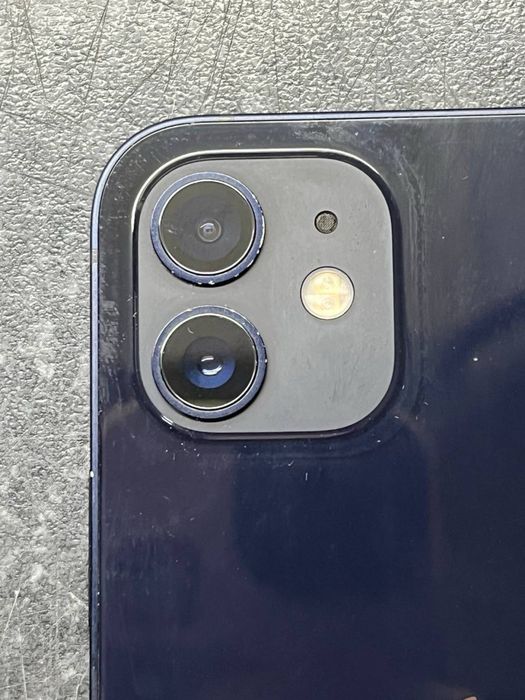 Продам Iphone 12 128гб