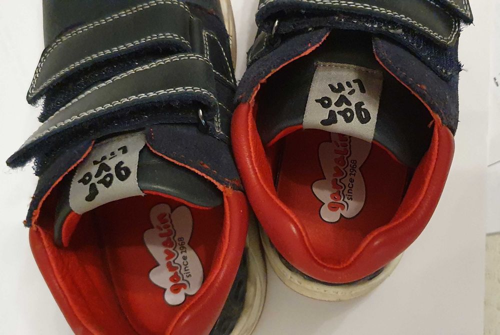 Кожени обувки Garvalin за момче 30 номер