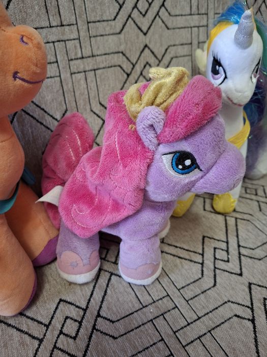 Поняшки для девочек.