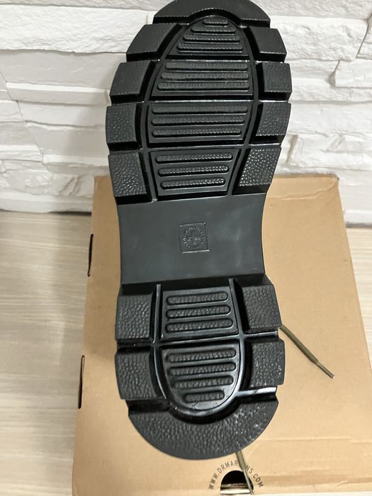 Ghete Dr. Martens Combs II