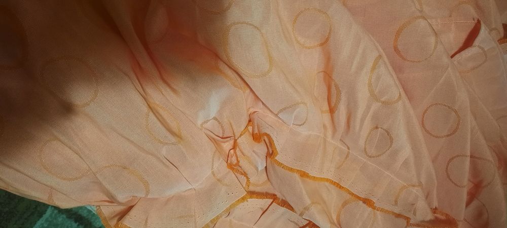 Husă pat cu volănașe