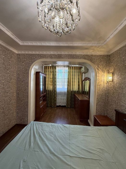 Продам 3 ком квартиру в микрорайоне