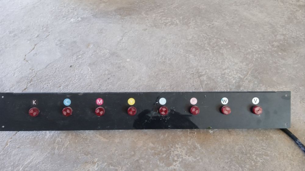 Led indikator sotiladi