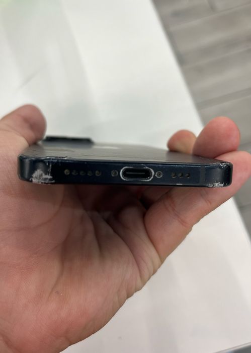 Iphone 15 128гб акб 81