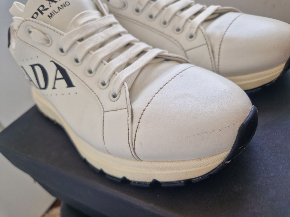 Adidasi Prada originali din piele, marimea 41,5