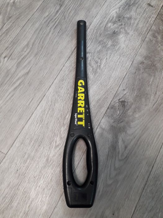 Продам ручной металоискатель