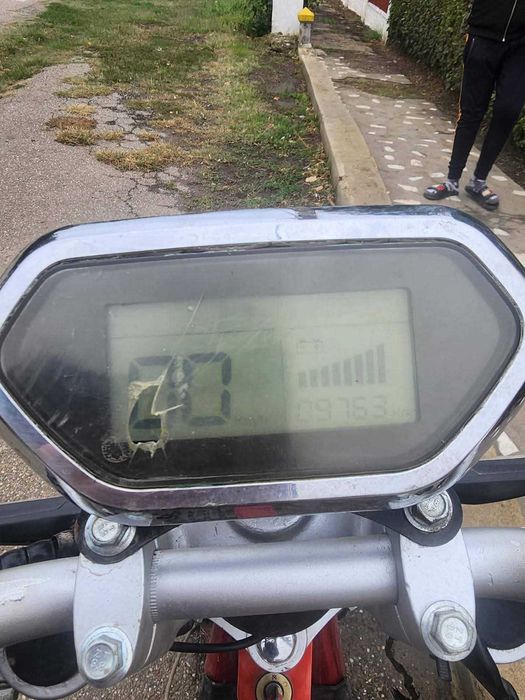 Vand scuter electric harley