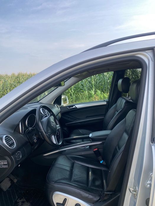 MERCEDES-BENZ ML-Class 2011 — imagine 3