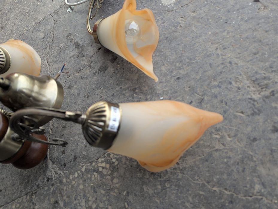 Стар полилей и аплик за стена