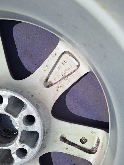 Jante Toyota RAV4 7.0x17 et 45 5x114,3 Originale