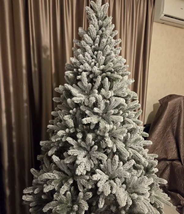 Елка гелевая со снегом