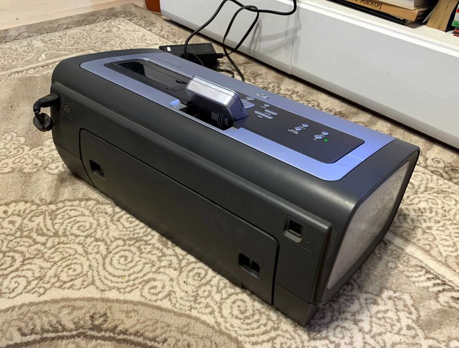 Imprimantă foto HP Photosmart 7760 funcțională, necesită cartușe noi