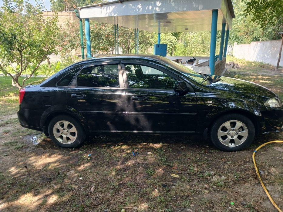 Gentra 2023 avtomat, bezlyuk, 65000 probeg, narxi 12000 $