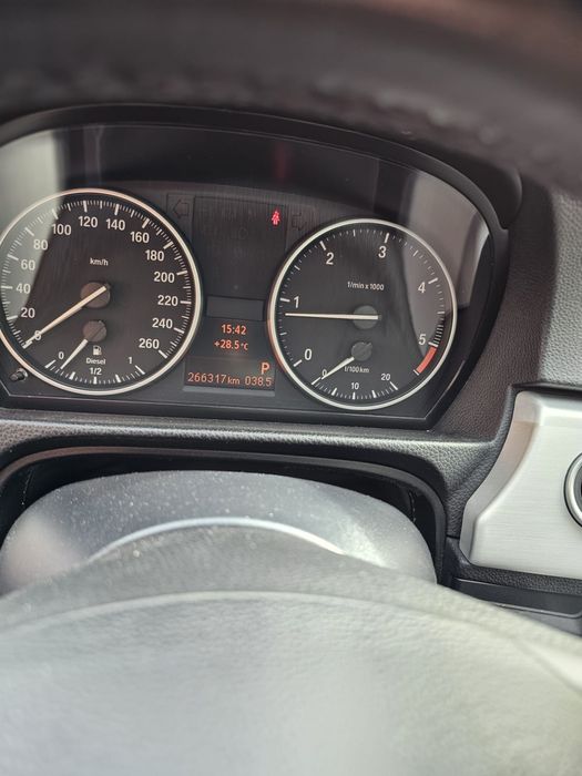 Vând BMW E91 M Paket Shadowline, Alcantara, Cutie automata,Anul 2011