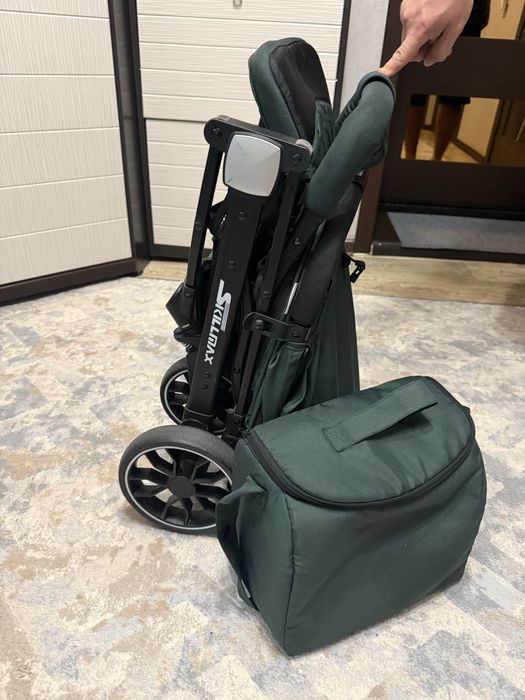 Продам детскую коляску