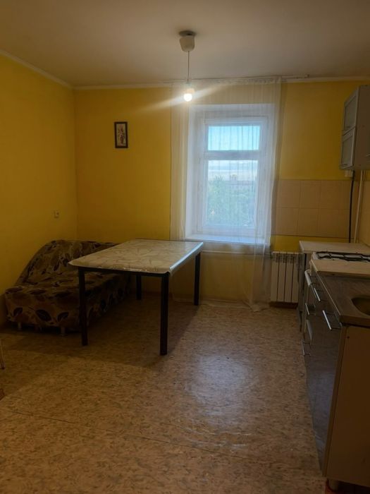 Продам 2 -комнатную квартиру