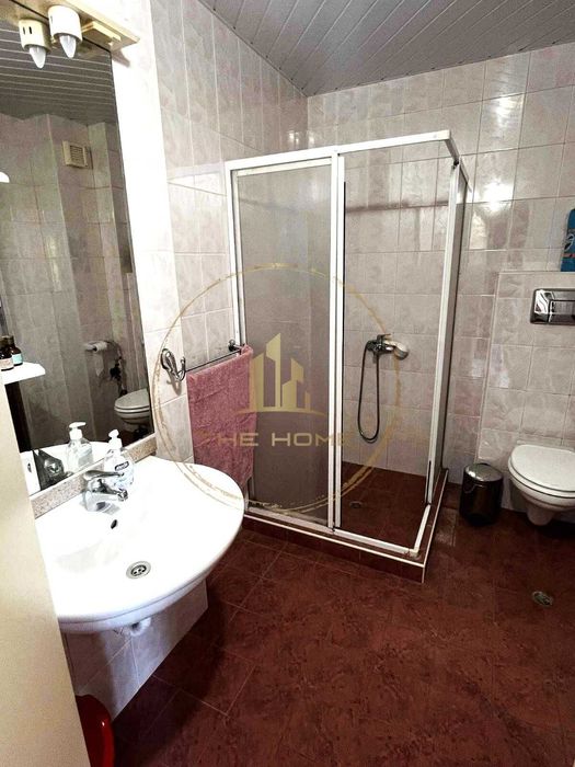 Дава се под наем Тристаен апартамент в Варна, Център - 72 кв.м за 550 € - Снимка #6