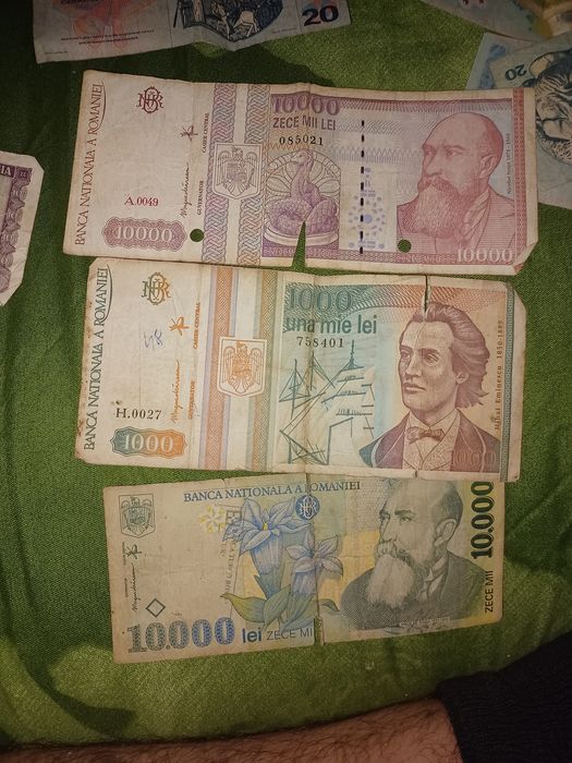 Stilet militar,monede vechi