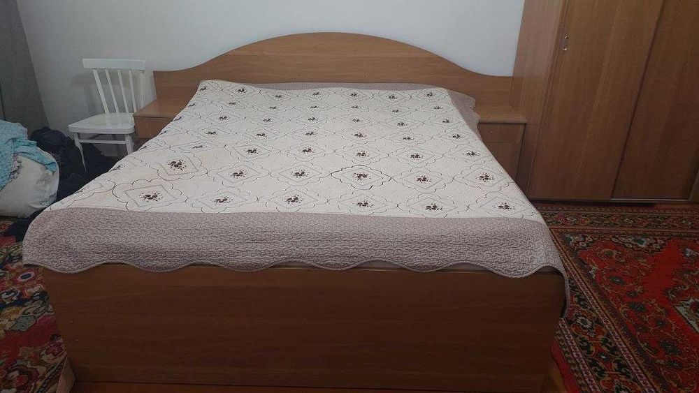 Продаёся срочно спальный гарнитур