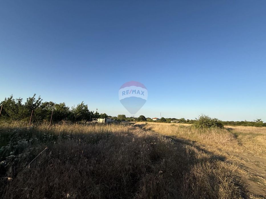 Парцел с потенциал за продажба,  м-т Перчемлията, гр. Варна, Я.И.