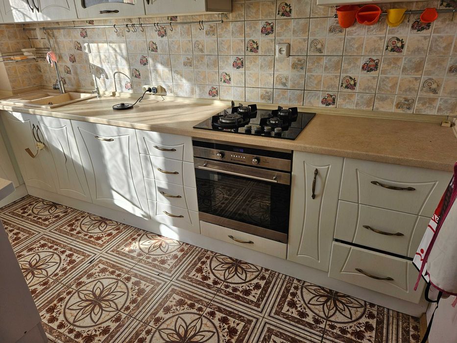 Мебель кухонная, б/у.