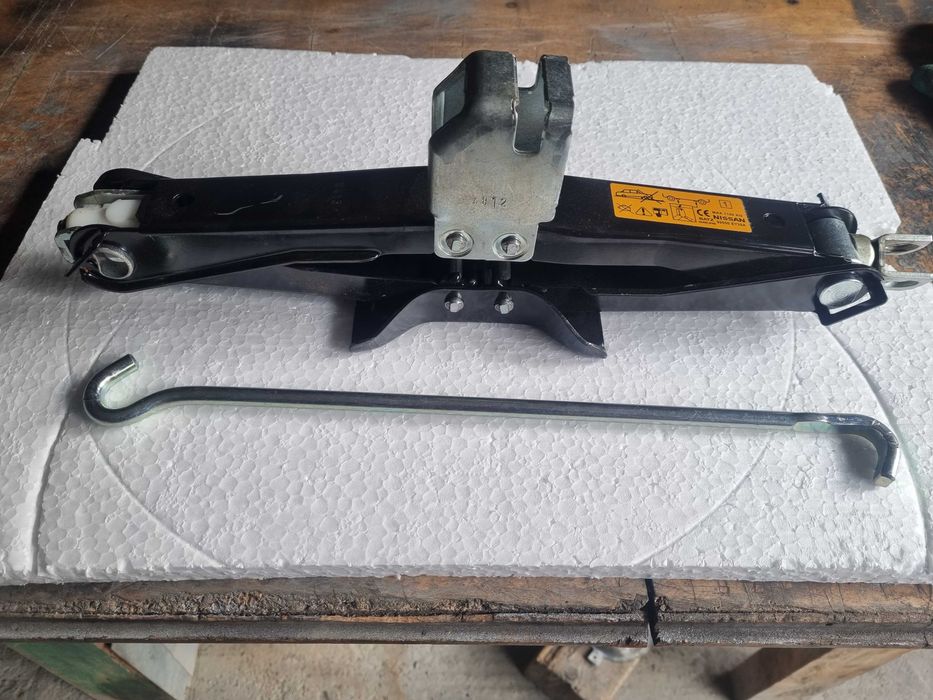 rezerva NISSAN dacia duster renault honda 5X114,3 pe R17 noua