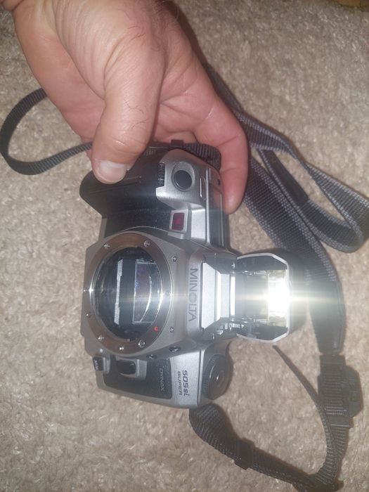 Aparat foto pe film,model vintage,vechi  body minolta 505-si