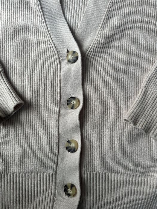 Плетена жилетка