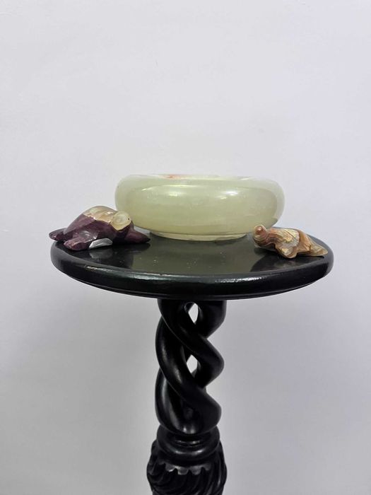 Set scrumiera mare si doua statuete onix vechi bibelou bibelouri