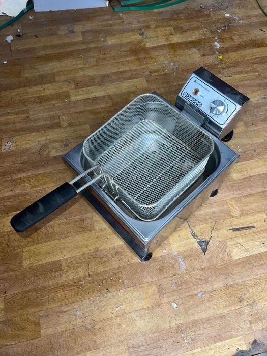 Фритюрница электрическая