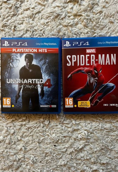 Playstation 4 ediție Spiderman + set VR