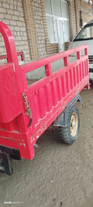 "Лочин" маркали Мотоцикл сотилади