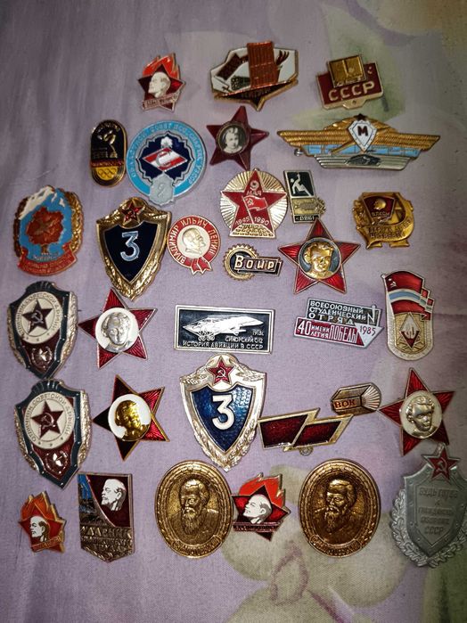Продаётся значки Ссср
