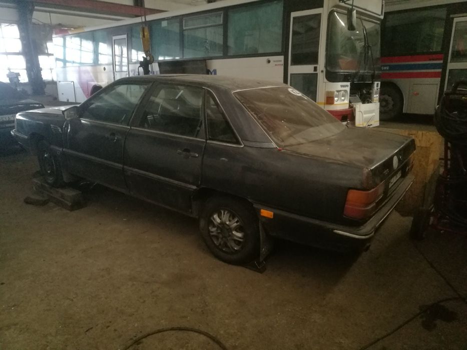 Продам Ауди 100 с3