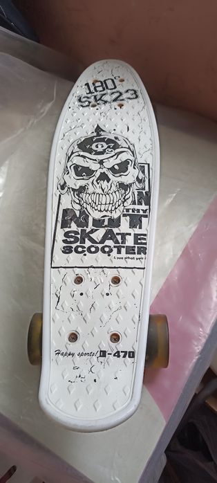 Продам скейт, гелиевые колеса.
