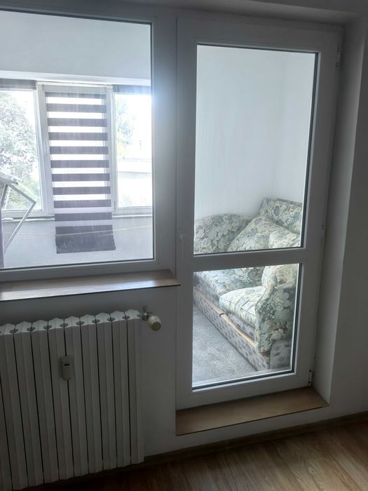 Închiriez apartament