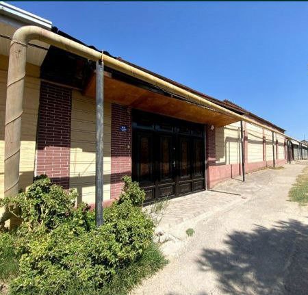 Chilonzor Doʻmbirabod mahalla, Tirsak obod 44. Uy sotiladi.