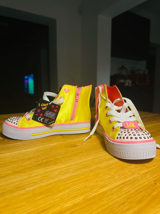 Skechers copii cu lumini  LOL Twinkle toes mărime 30