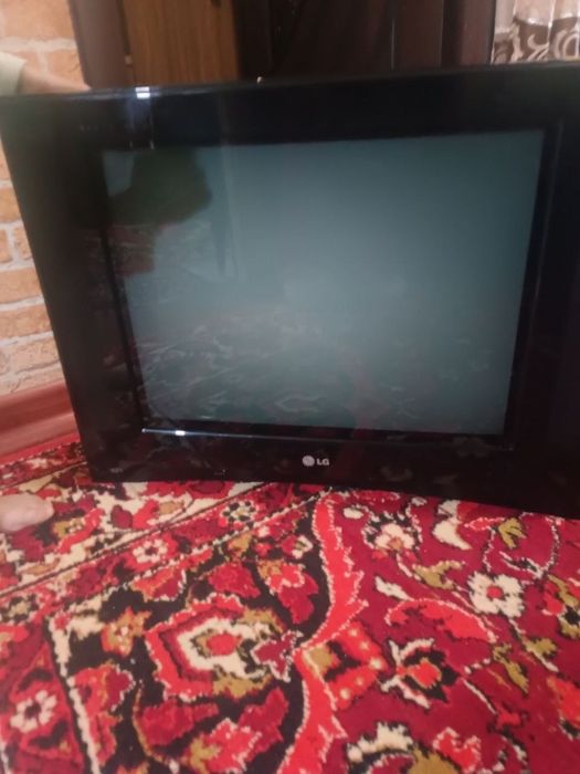 Tv sotiladi tyuneri bilan