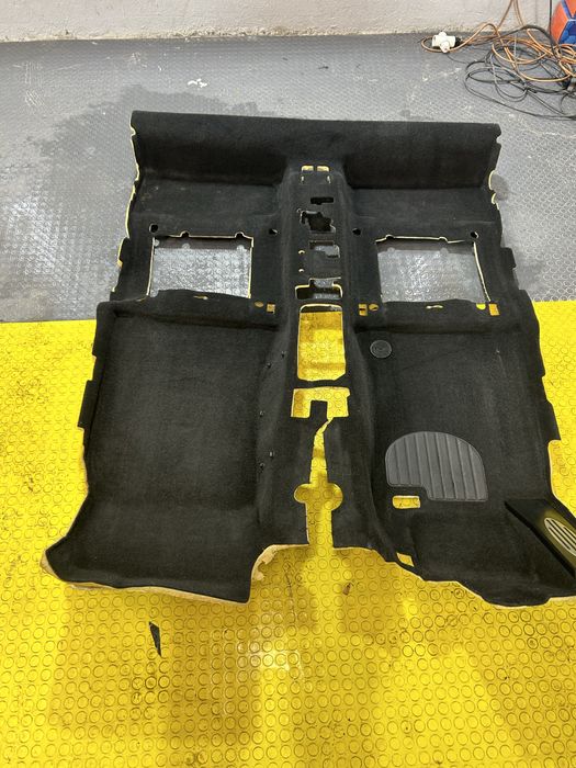 Пране на автомобилни тапицерии и мокети