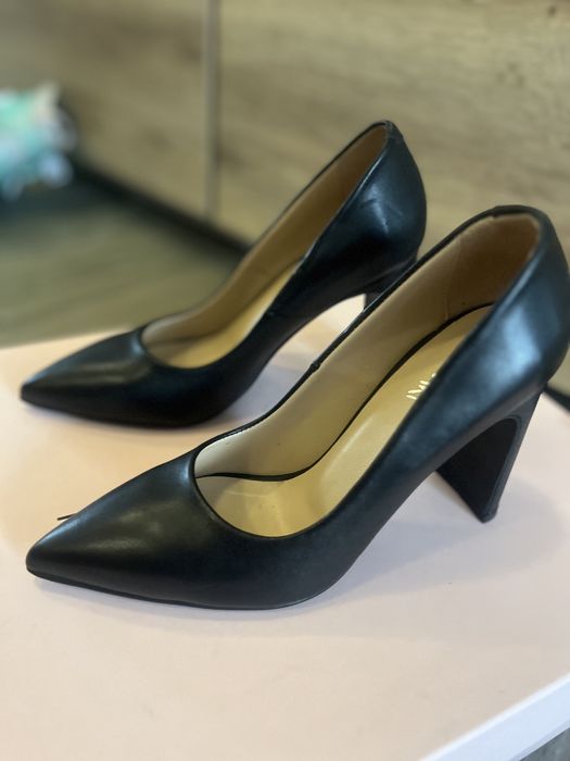 Обувки на ток Bianki