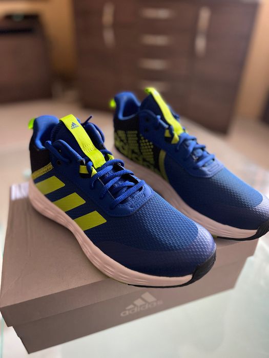 Маратонки Adidas OWNTHEGAME 2.0K