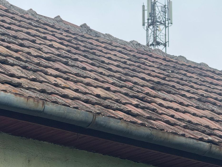Țiglă de vânzare