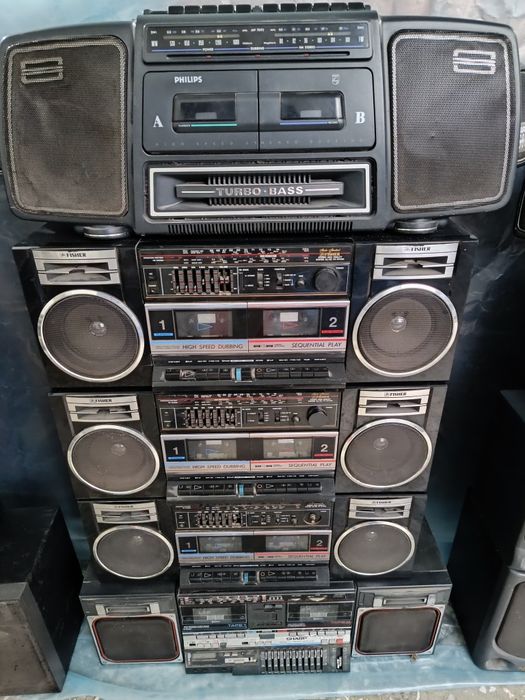 Магнитолы ОПТОМ, разные ,много.