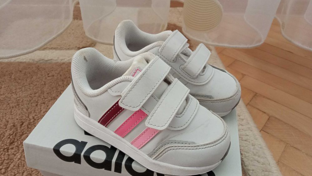 Детски маратонки Адидас 21 номер