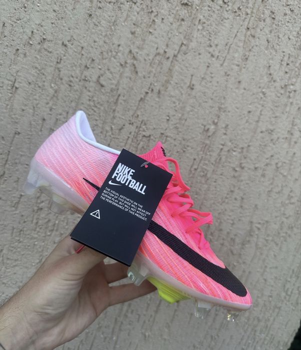 Ghete marimea 38 nike acc
