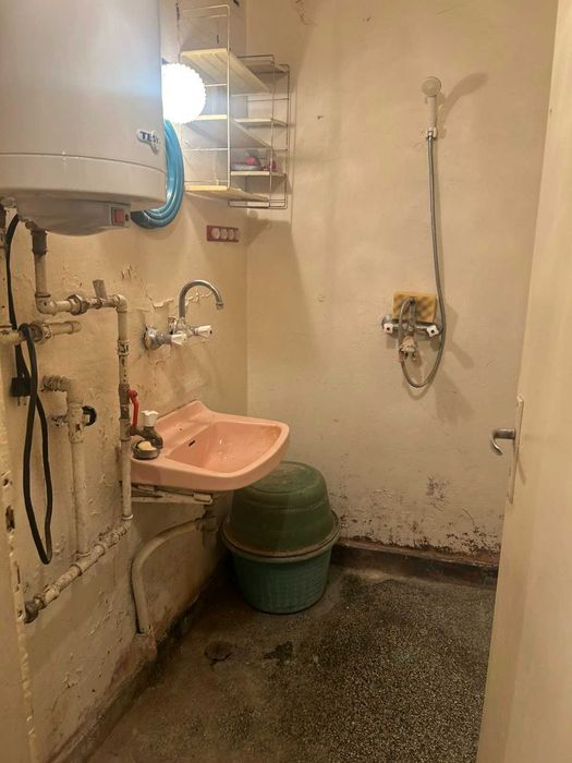 Продава се Тристаен апартамент в Попово - 77 кв.м за 444 €/кв.м - Снимка #6