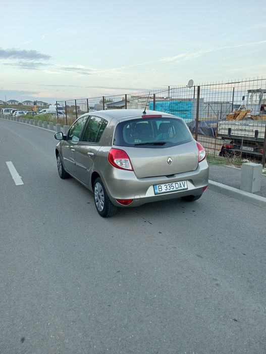 Vând Renault Clio benzină+gpl